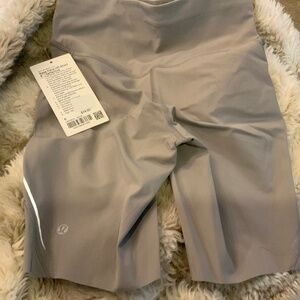 LULULEMON BASE PACE HR SHORTS BRAND NEW SIZE 6 NEW WITH TAGS